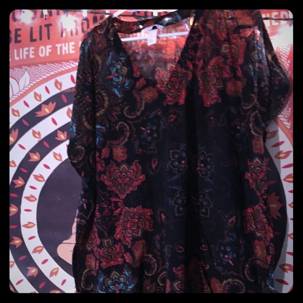 Beautiful H&M shirt